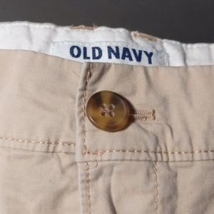 🔥Old Navy tan shorts
